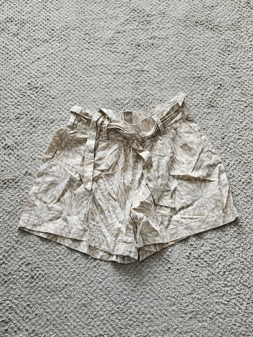 GAP KIDS Girl's Tie front Paperbag Shorts 100% Cotton Size 14